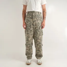 DIGI CAMO CARGO PANTS