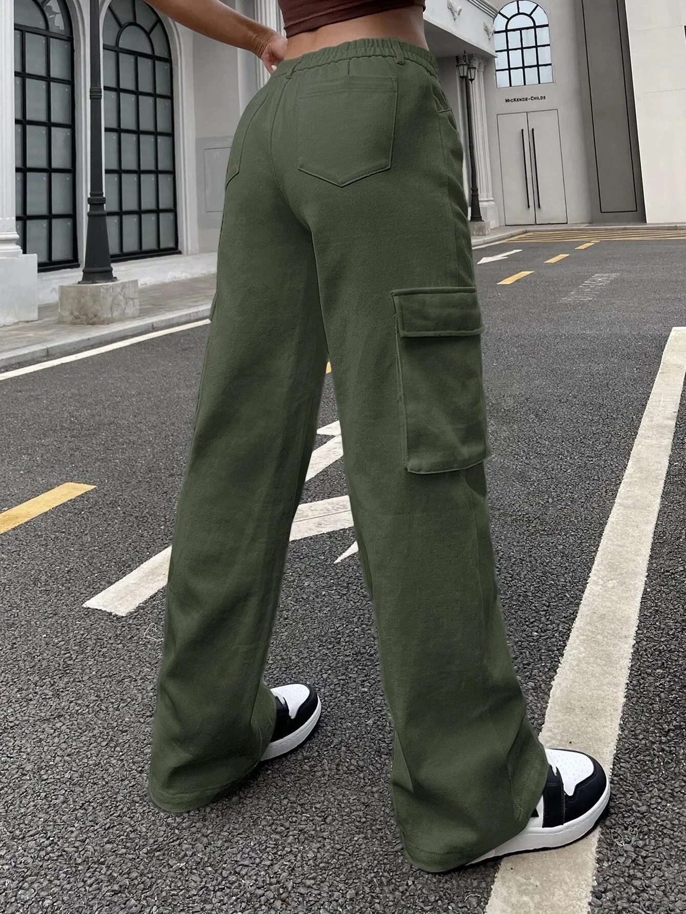 Flap Pocket Side Zipper Cargo Pants