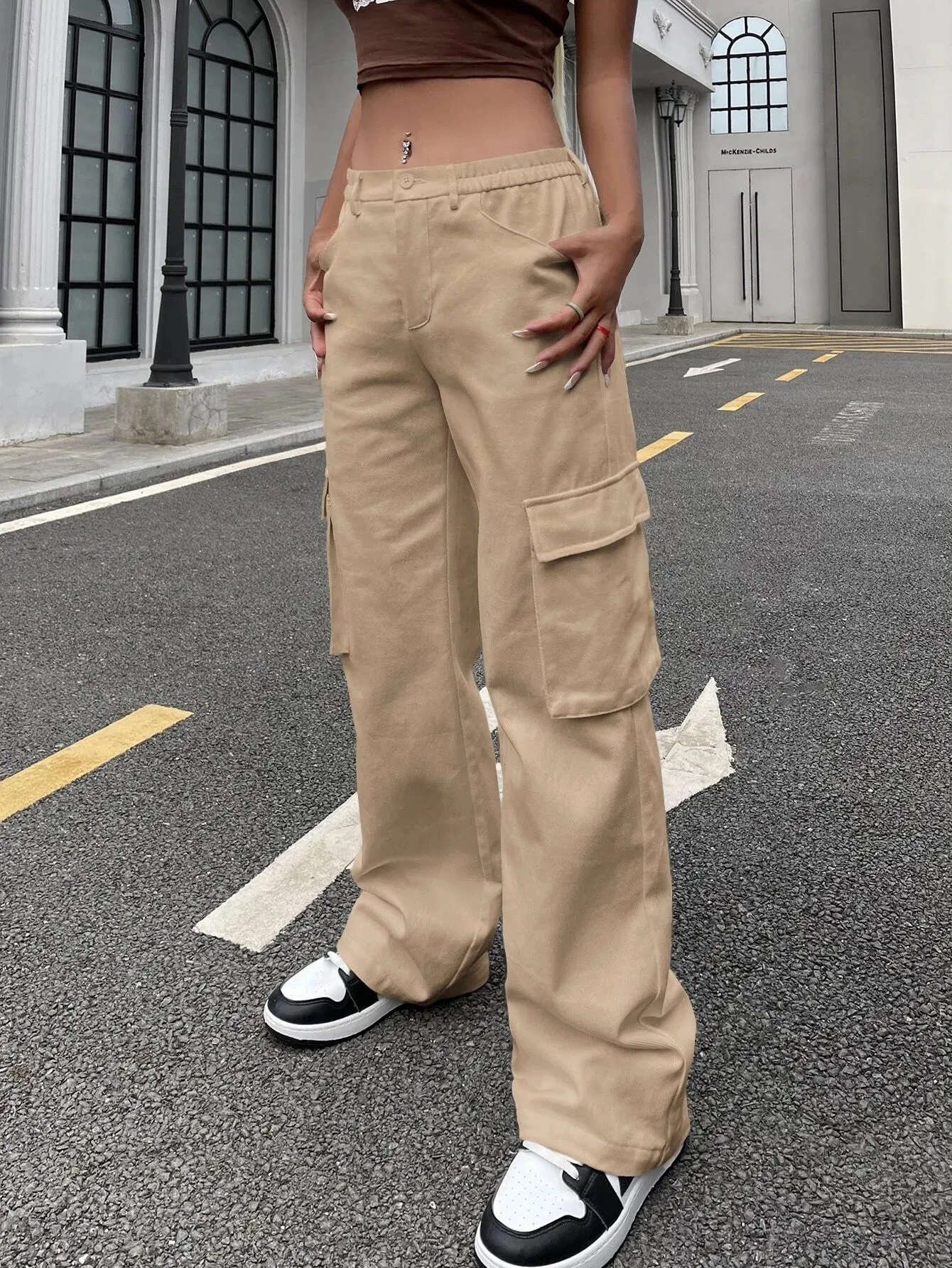 Flap Pocket Side Zipper Cargo Pants