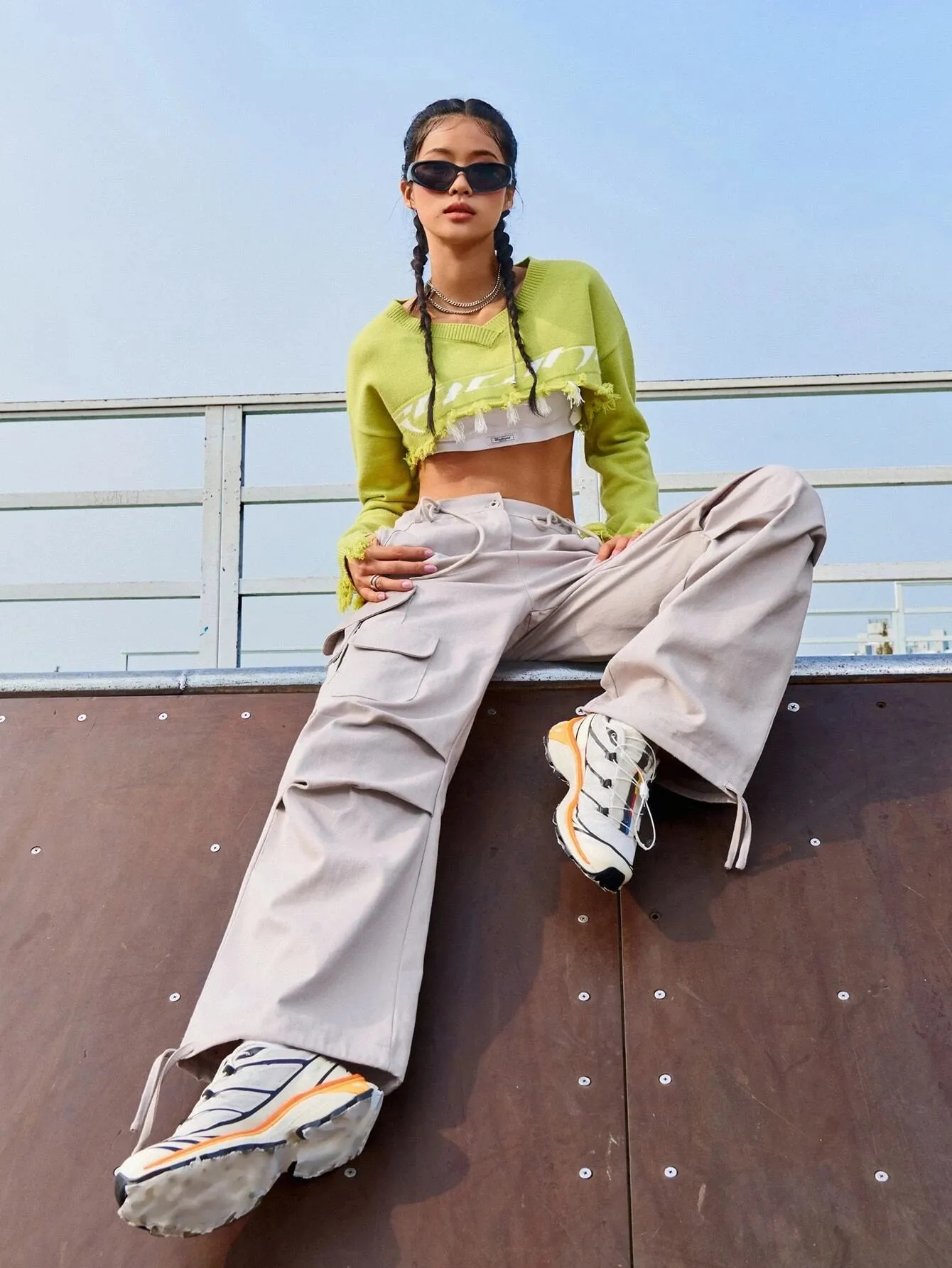 High Waist Flap Pocket Cargo Pant