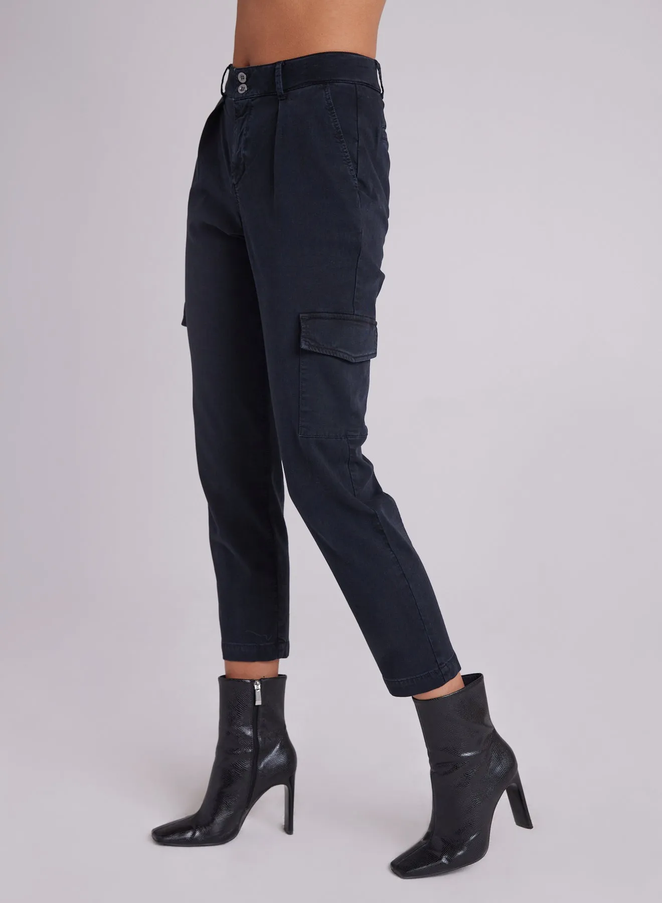 Londyn - Clean Cargo Trouser -  Black