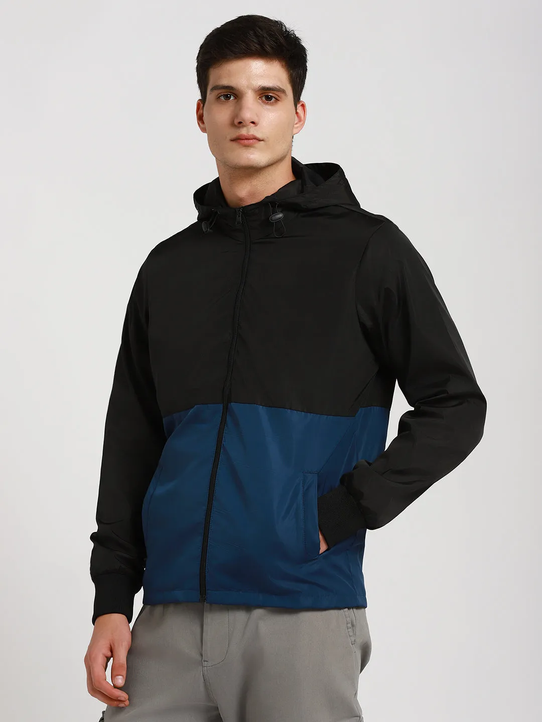 Men's Hooded Regular Fit Colourblock Blue Jackets