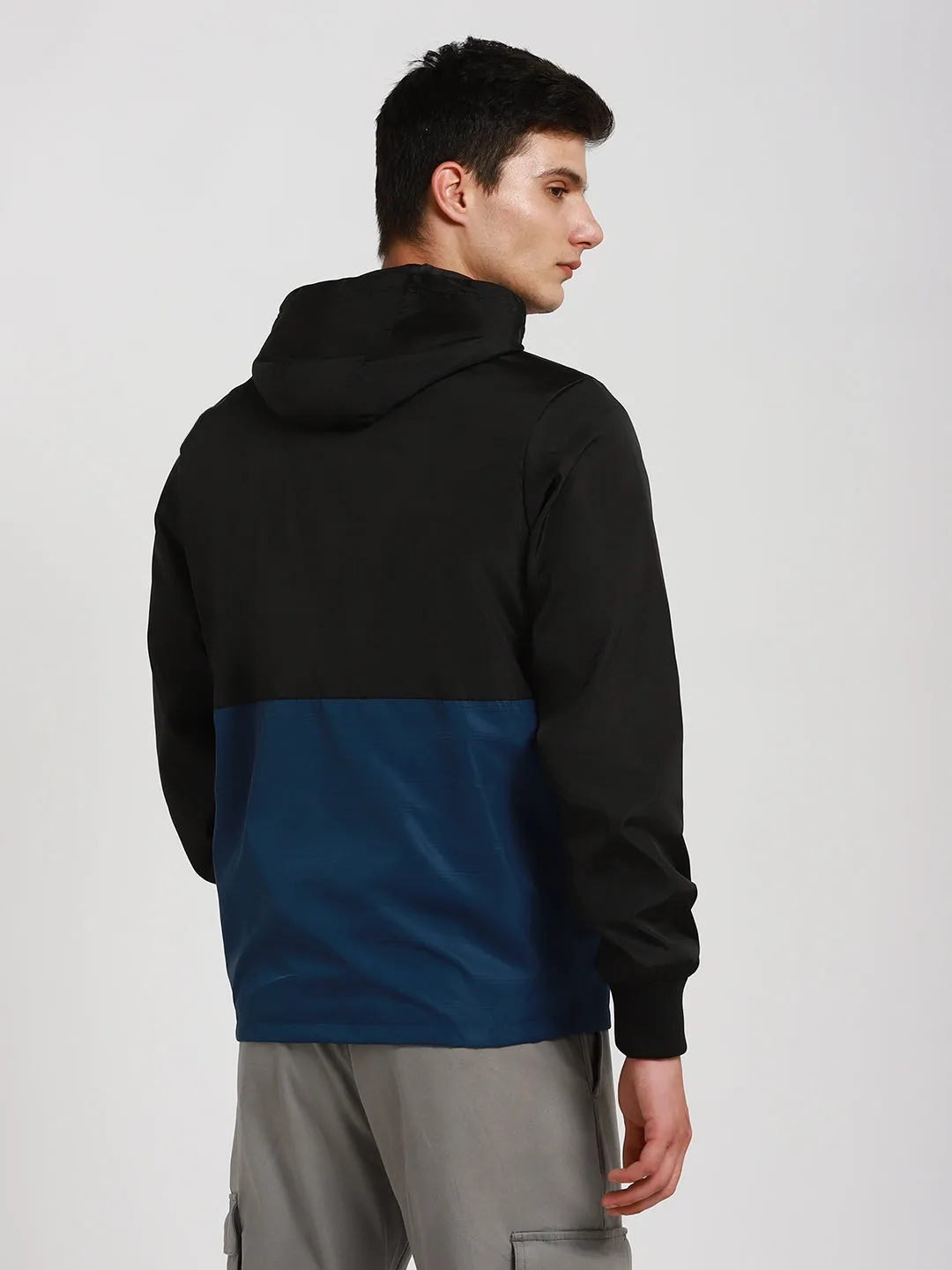 Men's Hooded Regular Fit Colourblock Blue Jackets