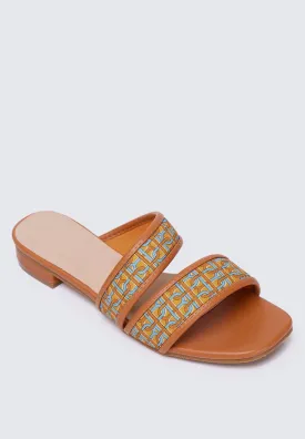 Myra Comfy Sandals In Apricot