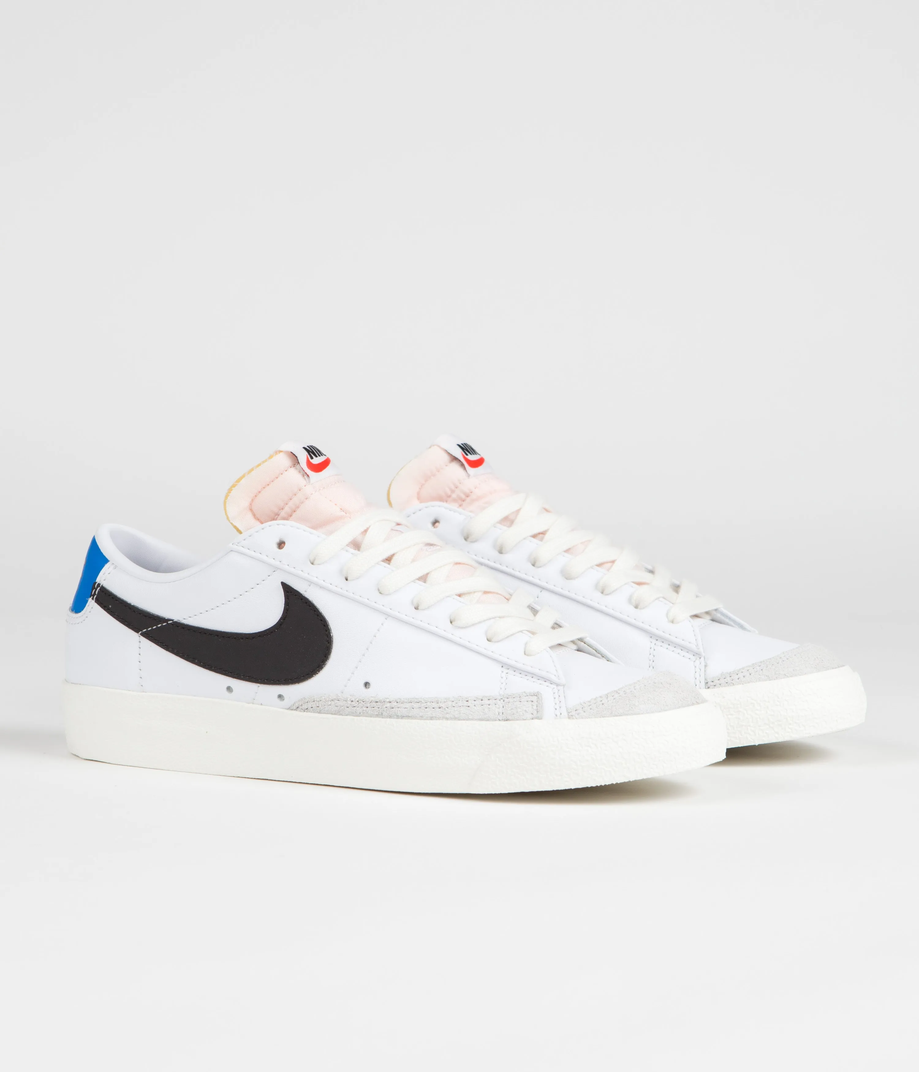 Nike Blazer Low '77 Vintage Shoes - White / Black - Light Photo Blue - Sail