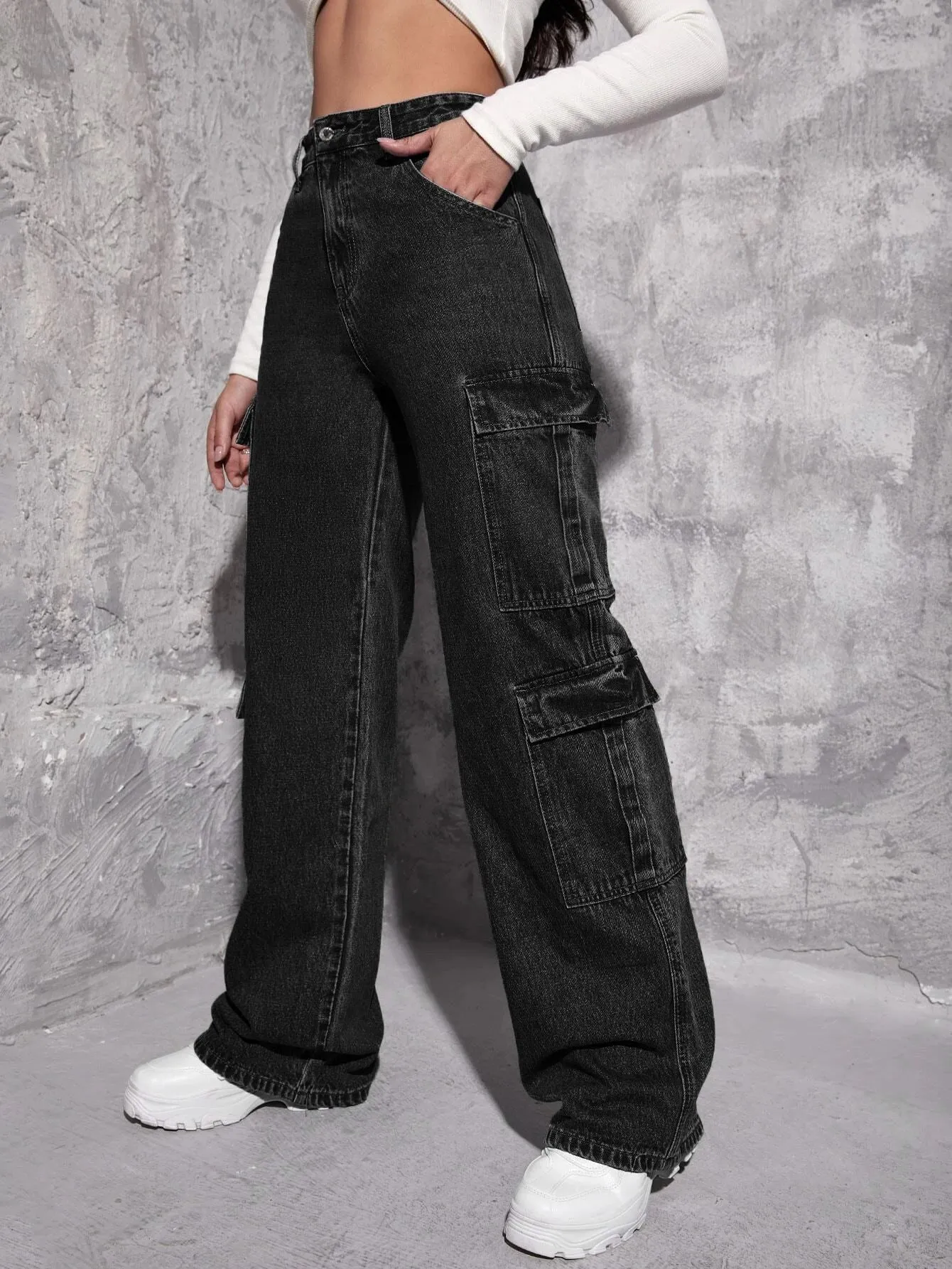 Plain Long Flap Pocket Cargo Jeans