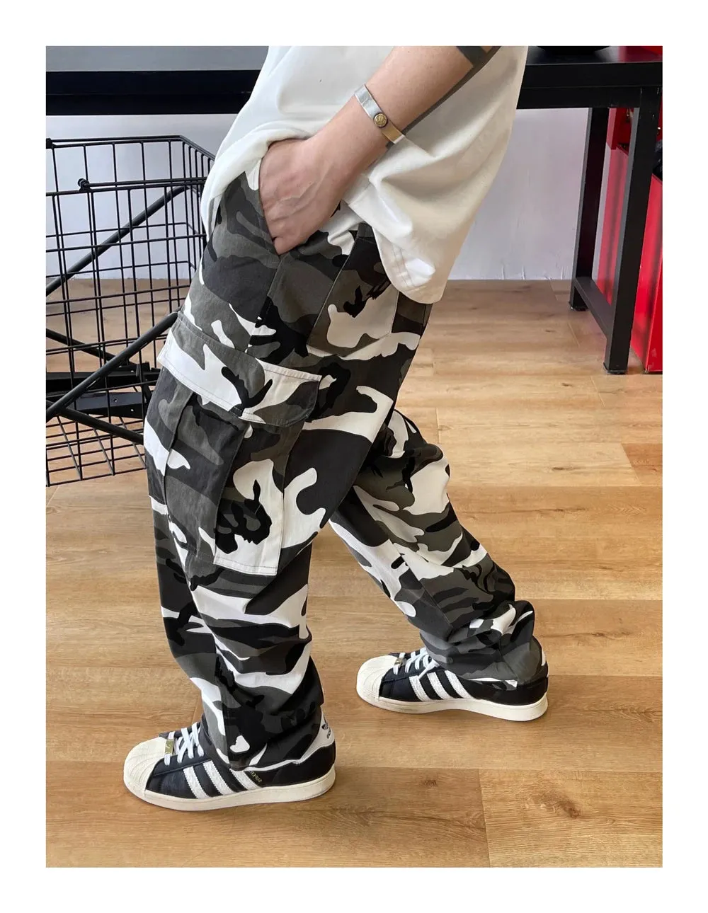 Snow X1 Camo Cargo Pants