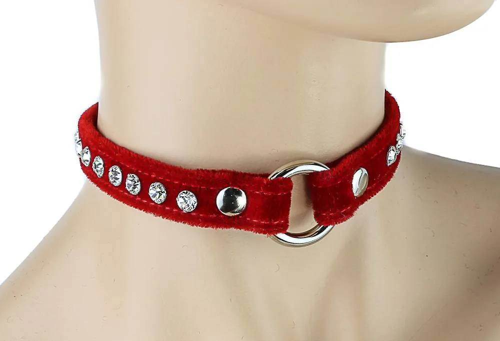 Velvet Choker With One  -O- Ring And Rhinestones
Swarovski Rhinestone